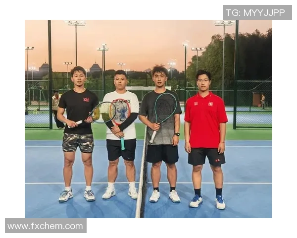 重庆网球队的团队协作探索与发展之路：网球运动中的默契与信任